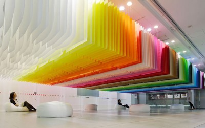 100-colors-installation-by-Emmanuelle-Moureaux-Tokyo