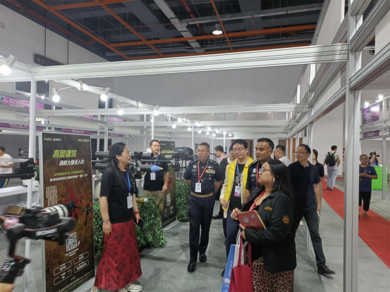 马来西亚皇家警署+孟加拉陆军 惊喜巡馆DefenPol China2025广州防务系列外贸展 (含图）611